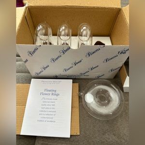 Princess House Crystal floating flower rings! Item #186